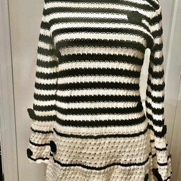 Zara - Girls - Spring Dress NWT. 🌺🌺 - Picture 3 of 6